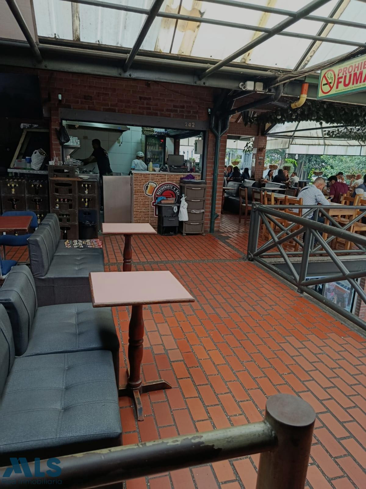 ¡Se Vende! Local C.C. El Parque. medellin - la candelaria