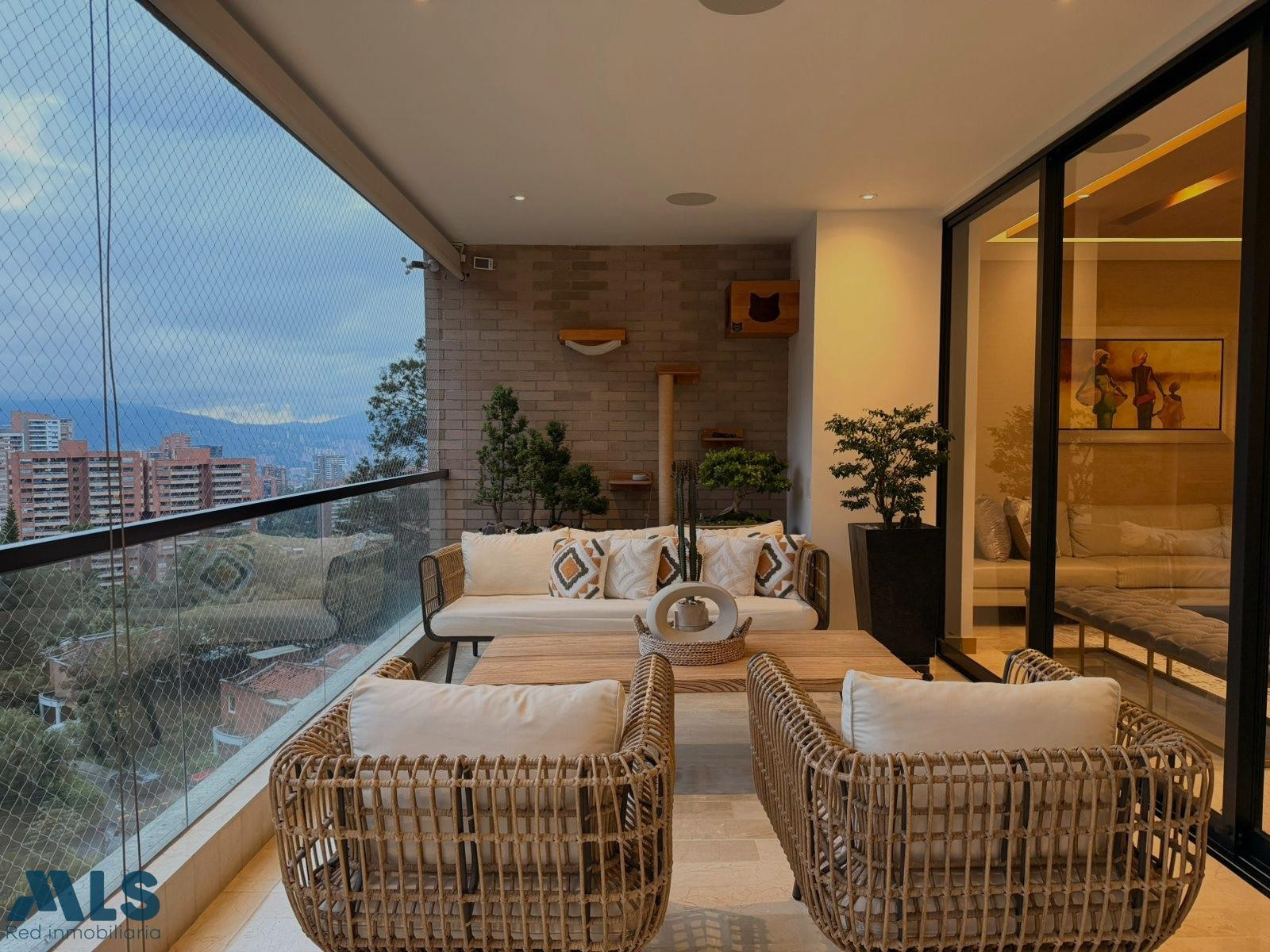 Espectacular Apartamento en La Calera Poblado. medellin - la calera