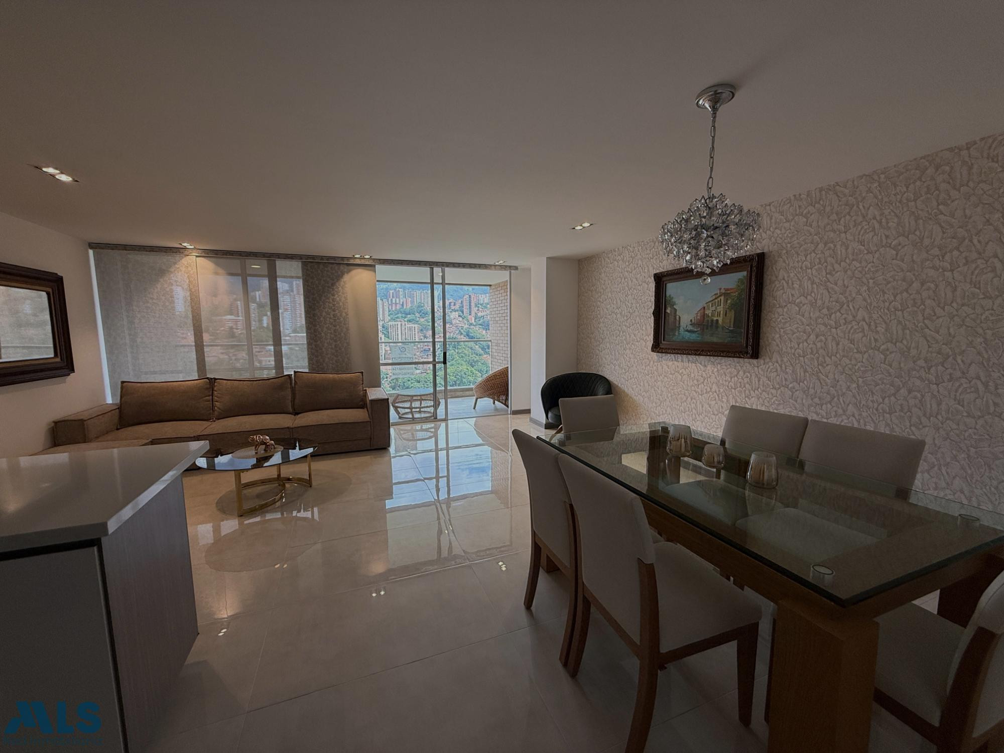 Apartamento amoblado en zona plana y central de Envigado, con vista despejada. envigado - pontevedra