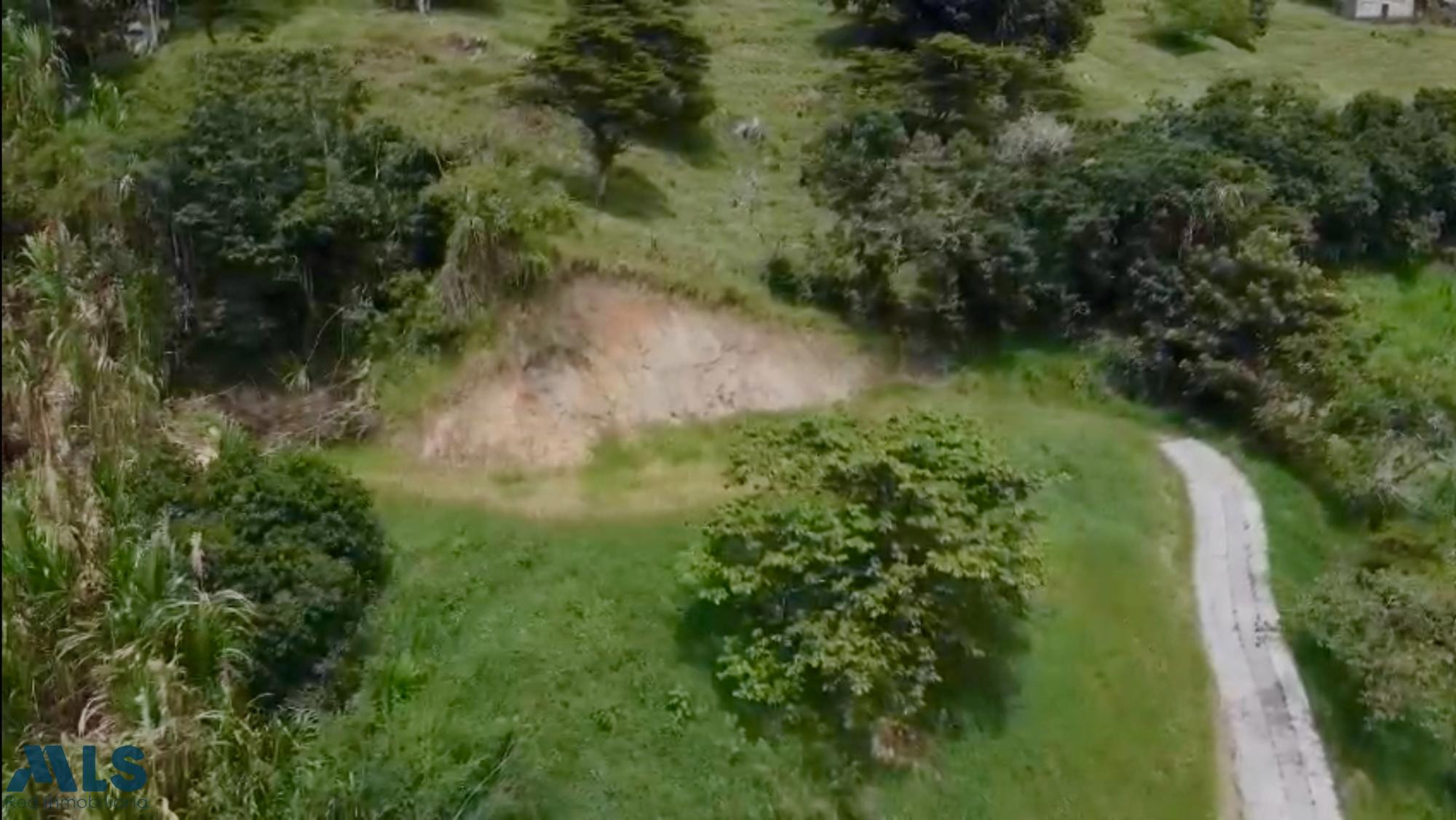 Lotes con explaneación a 5 mins del parque de Girardota! girardota - v la matica parte baja