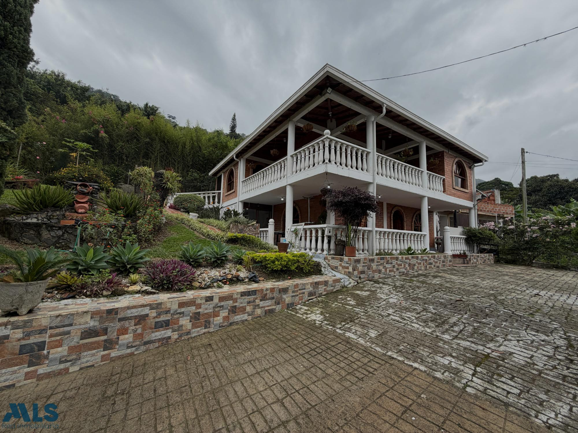 Tranquilidad en Copacabana a pocos minutos de Medellín y pasos de la Autopista copacabana - v ancon