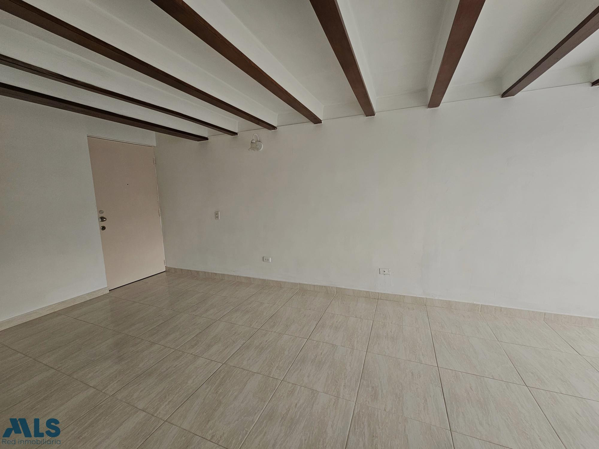 Excelente ubicacion parte baja de envigado envigado - las flores