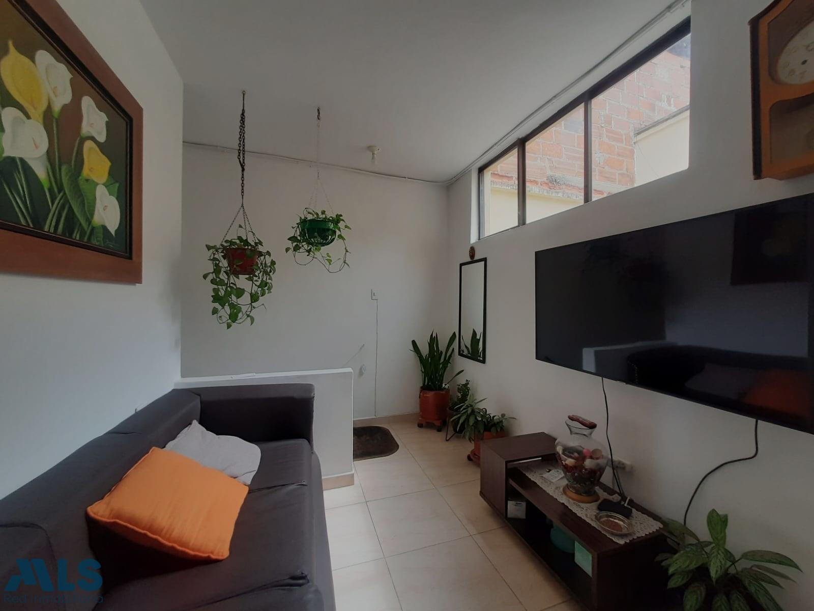 Buena ubicación medellin - sucre