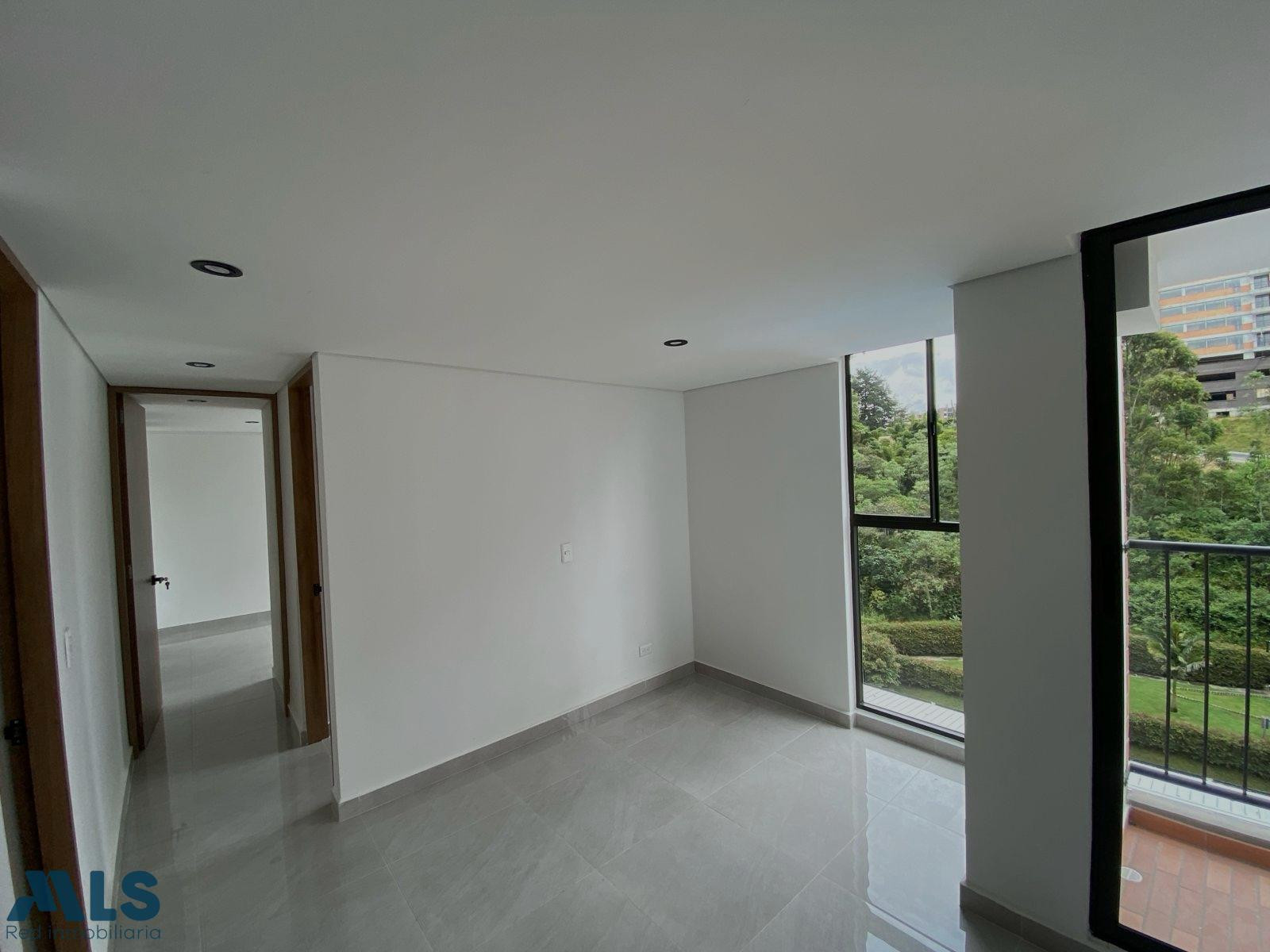 Apartamento con excelentes acabados disponible para la venta rionegro - tranvia