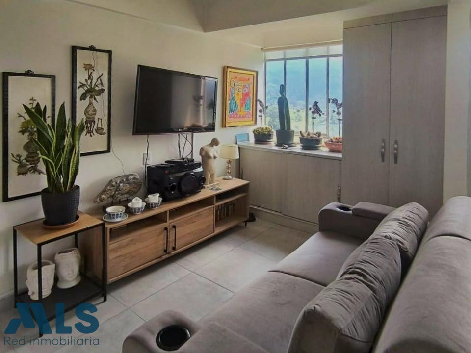 Apartamento iluminado y excelente vista en Sabaneta sabaneta - las lomitas