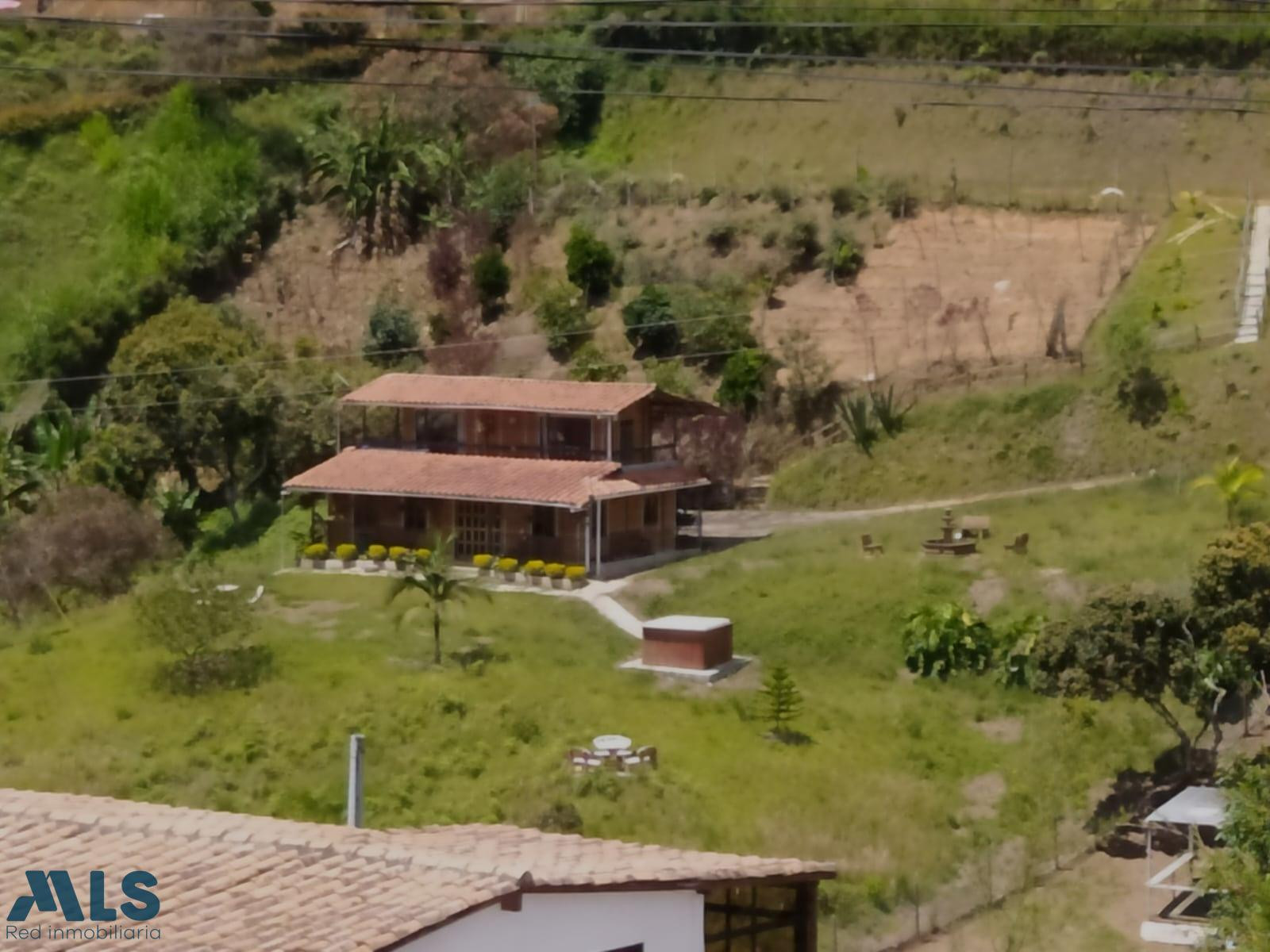 Tres lotes independientes, se venden separados o unidos. san-vicente - rural