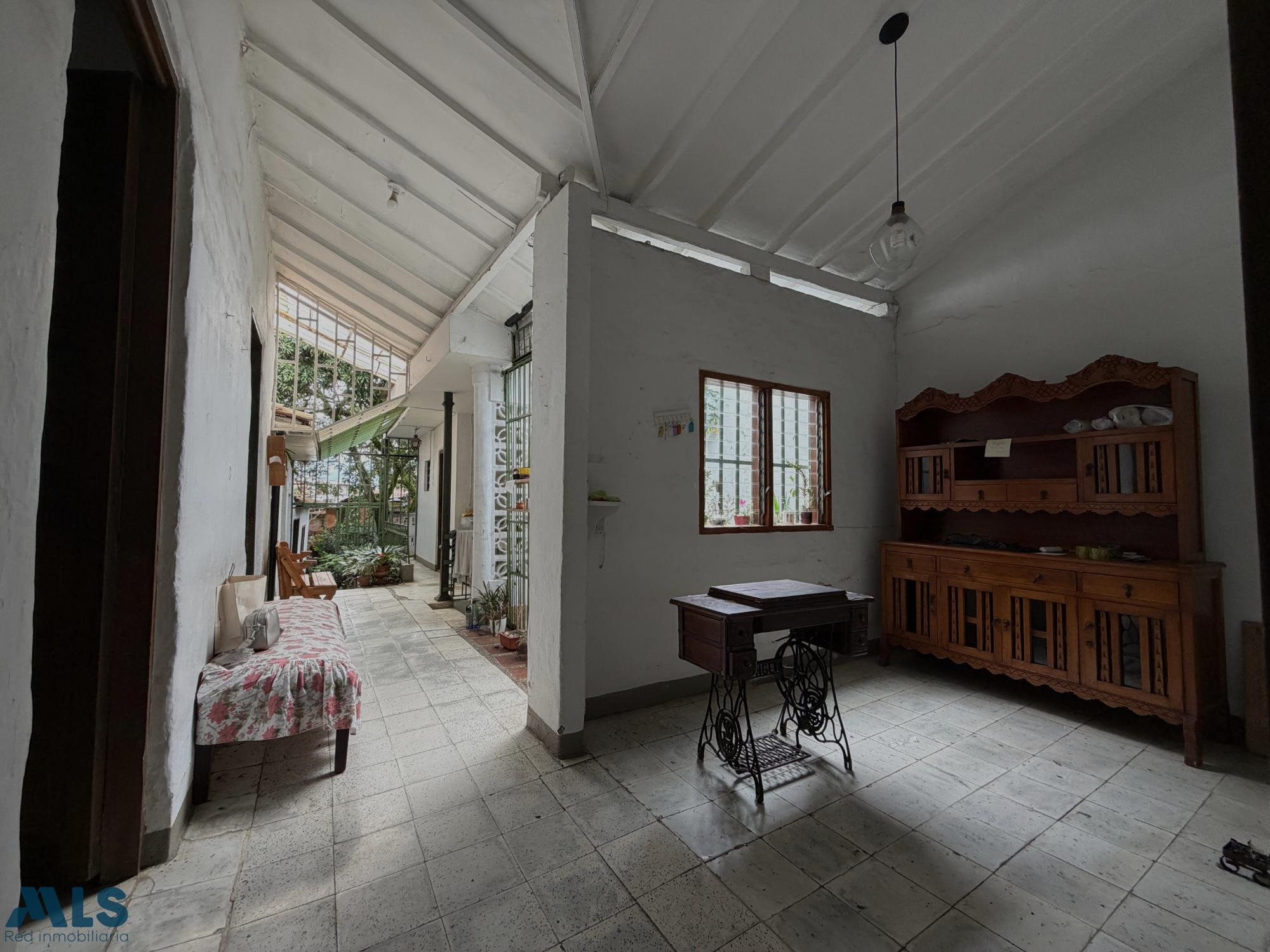 Casalote baja mixtura en la milagrosa - Medellin medellin - la milagrosa