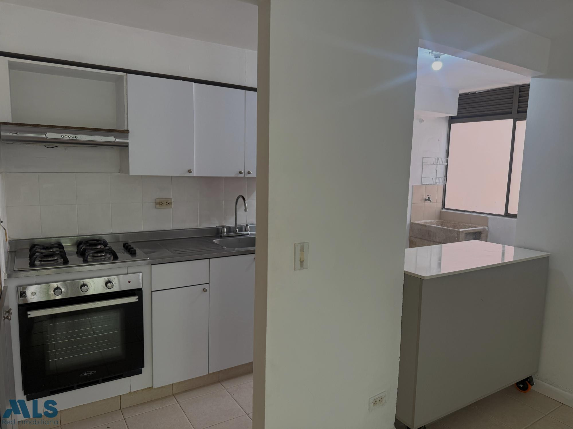 Apartamento en sector tranquilo y plano de Camino verde. envigado - camino verde