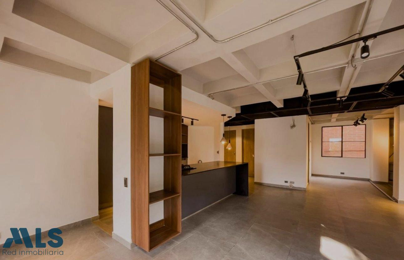 Apartamento remodelado a la venta envigado - loma del escobero