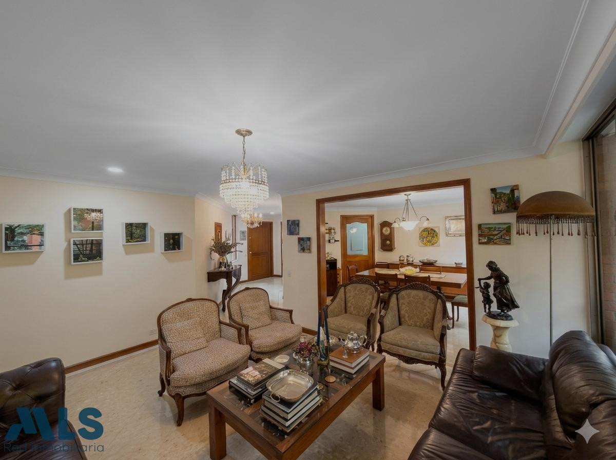 VENTA DE APARTAMENTO-LOMA EL TESORO medellin - el tesoro