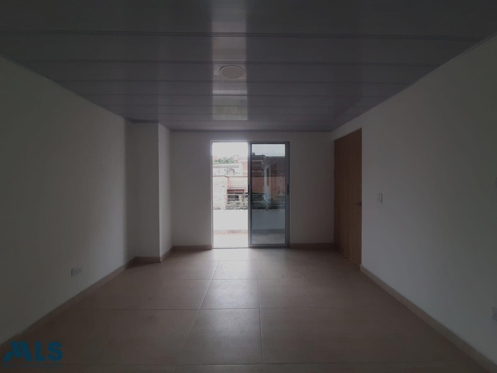 buena ubicación medellin - granada