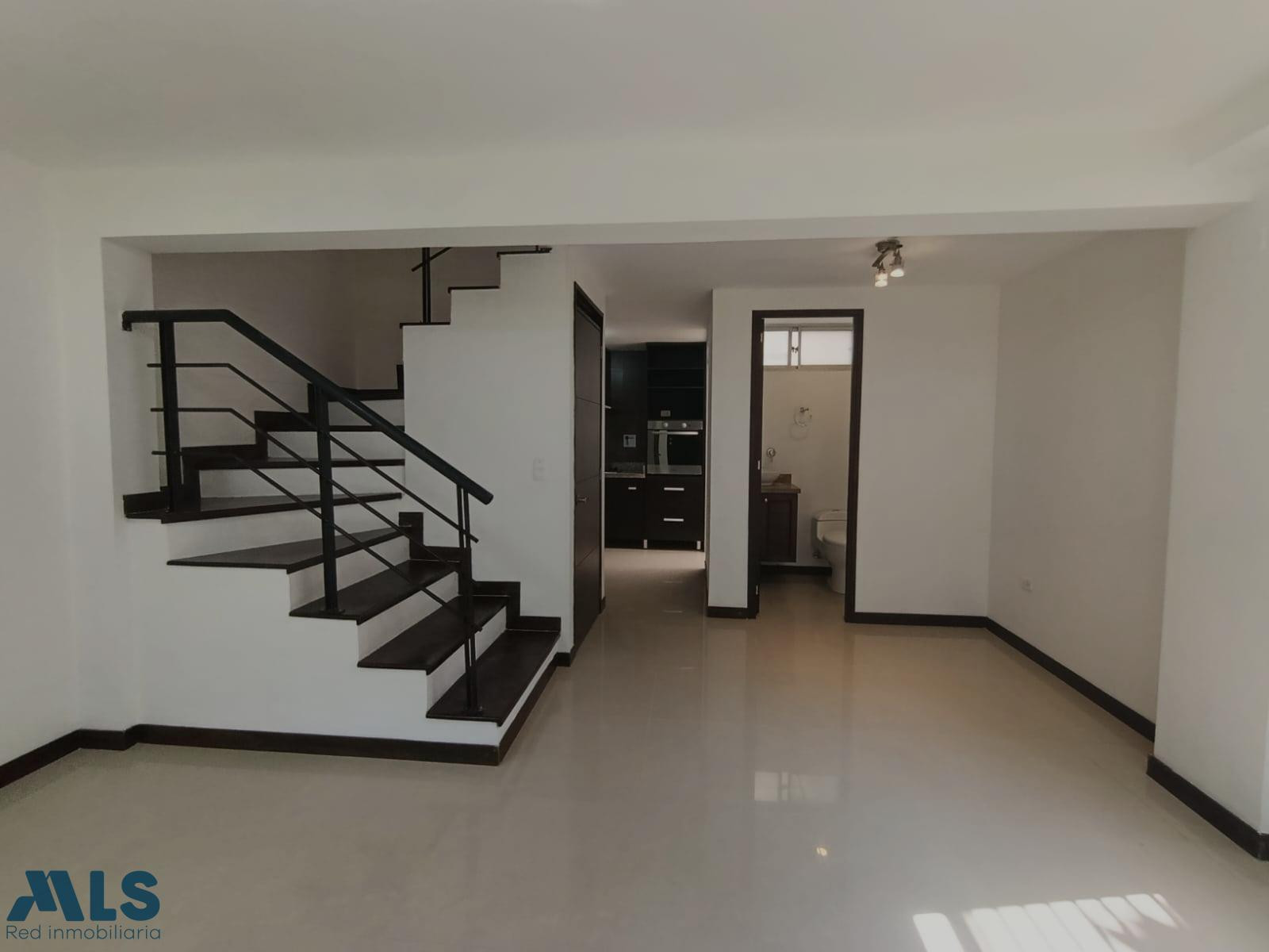 Casa en venta en Belén, Sector Loma de los Bernal medellin - loma de los bernal