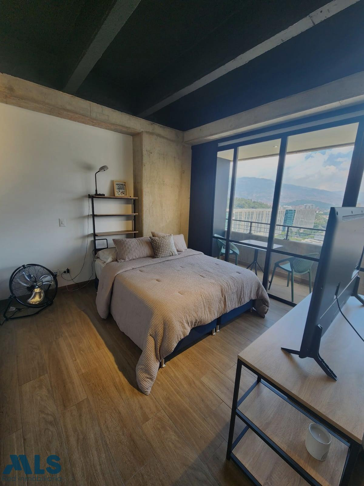 Espectacular Aparta estudio medellin - ciudad del rio