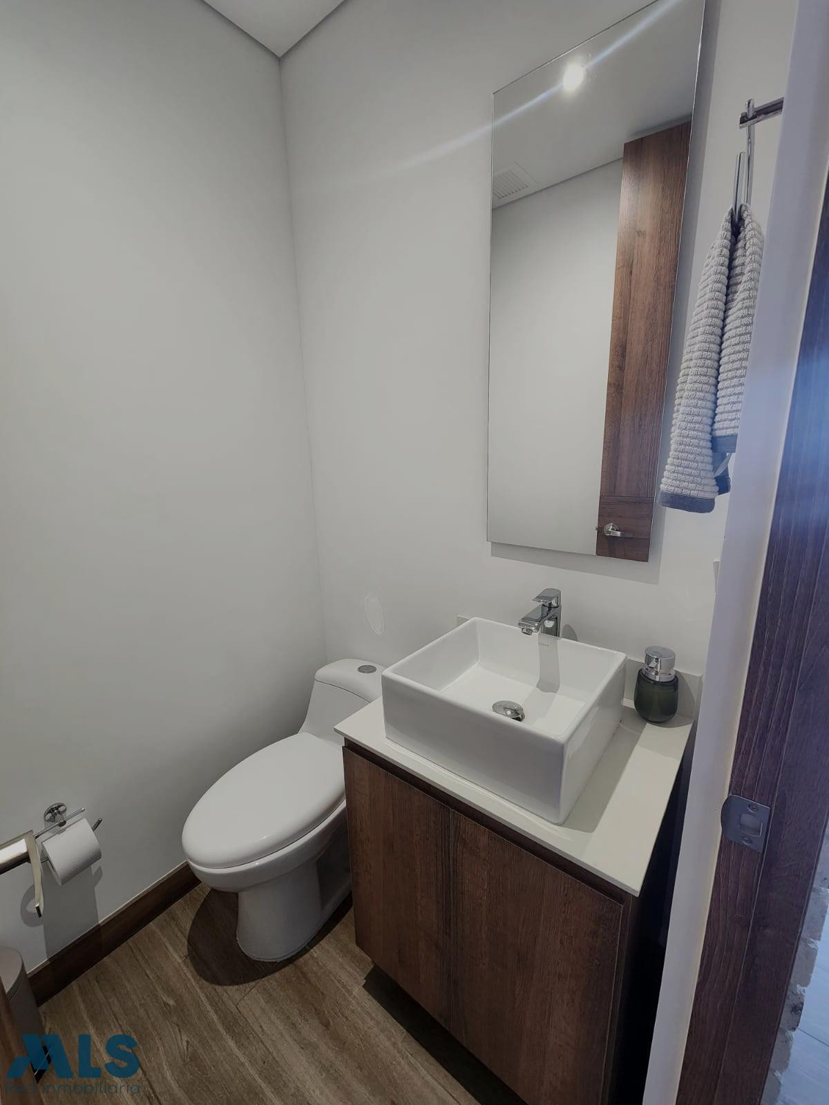 Espectacular Aparta estudio medellin - ciudad del rio