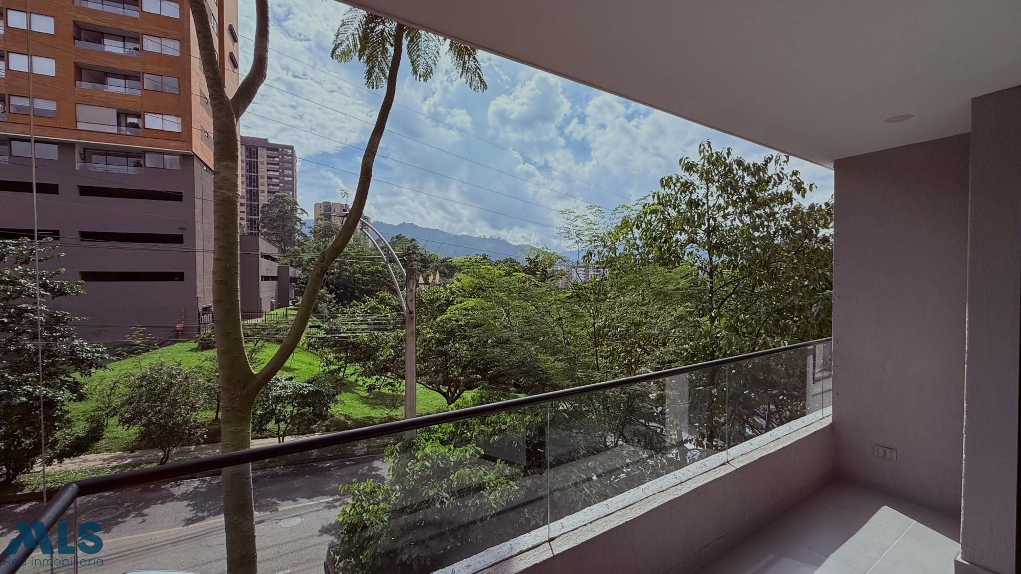 VENTA APARTAESTUDIO EN LOMA DEL ESCOBERO – ESPACIO, VISTA Y ESTILO DE VIDA envigado - la pradera