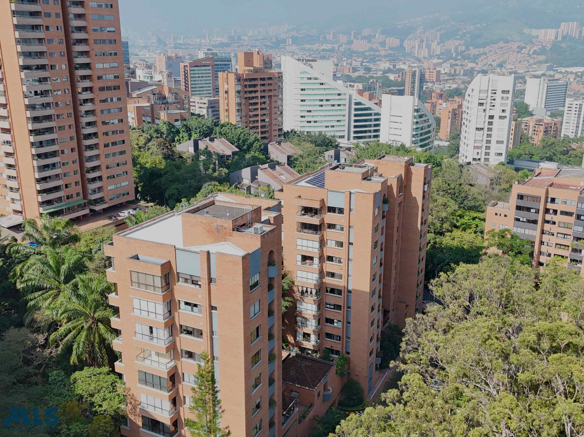 Apartamento grande en el Poblado medellin - el poblado