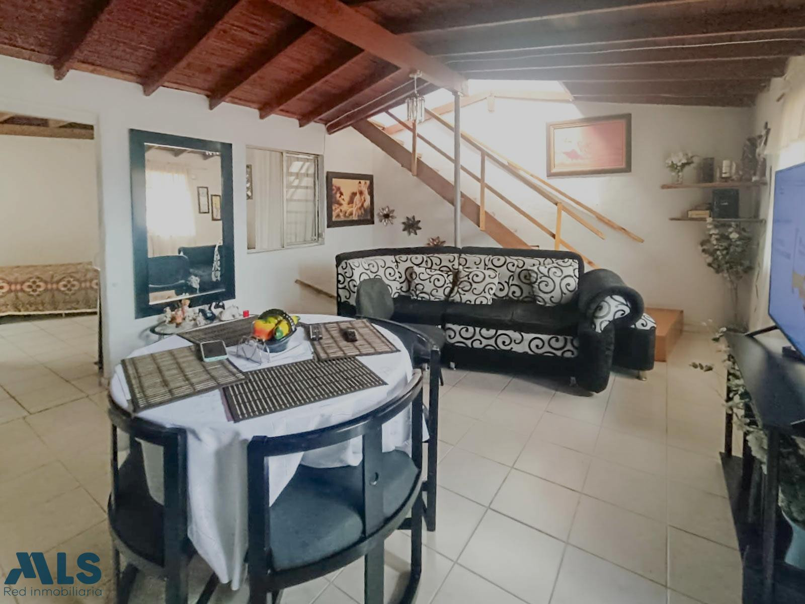 apartamento tercer piso dúplex medellin - floresta la pradera