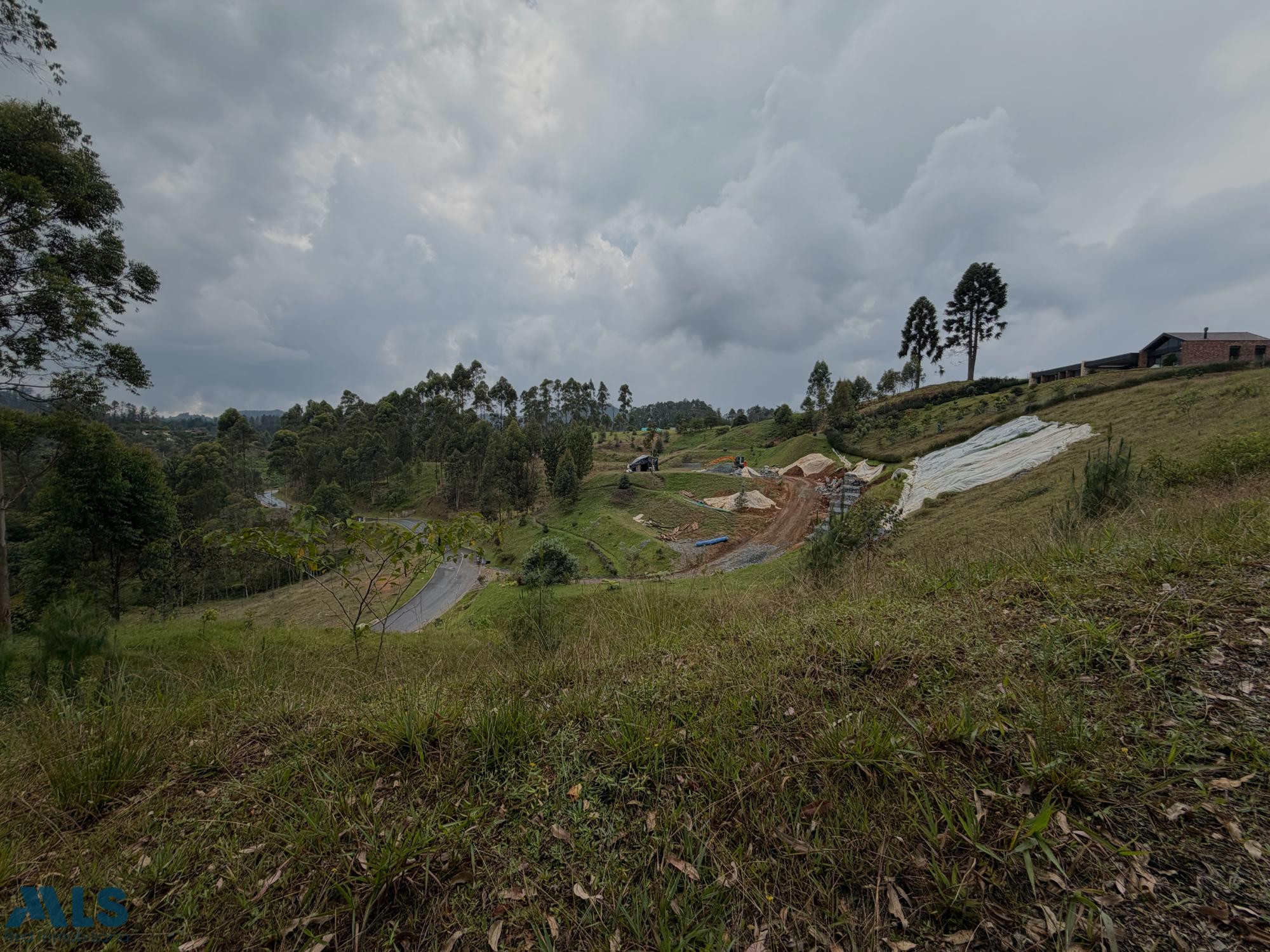 LOTE DE ENCANTO EN DON DIEGO la-ceja - corredor la ceja el retiro