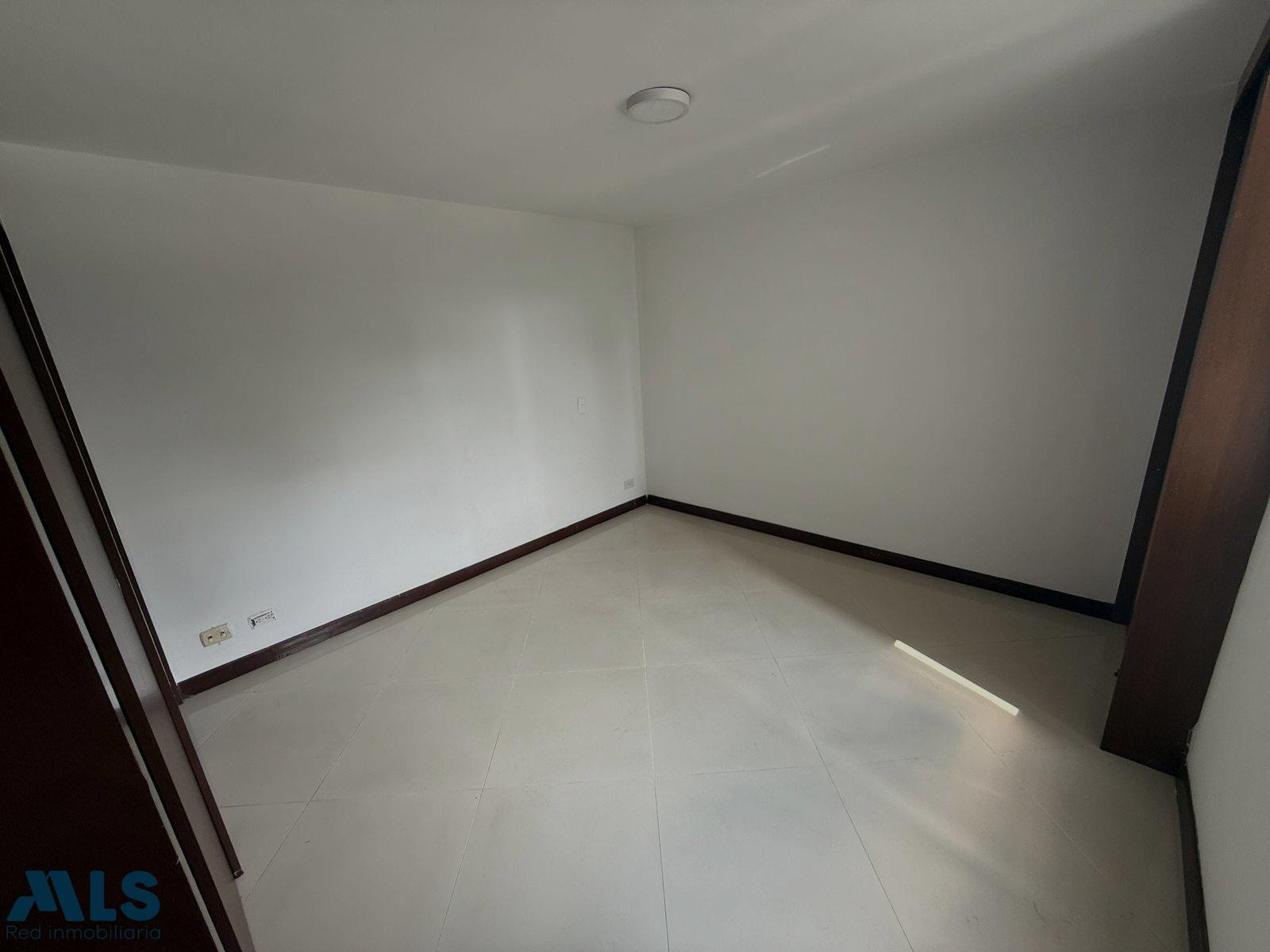 Apartamento en venta en Medellín Loma de los Bernal medellin - loma de los bernal