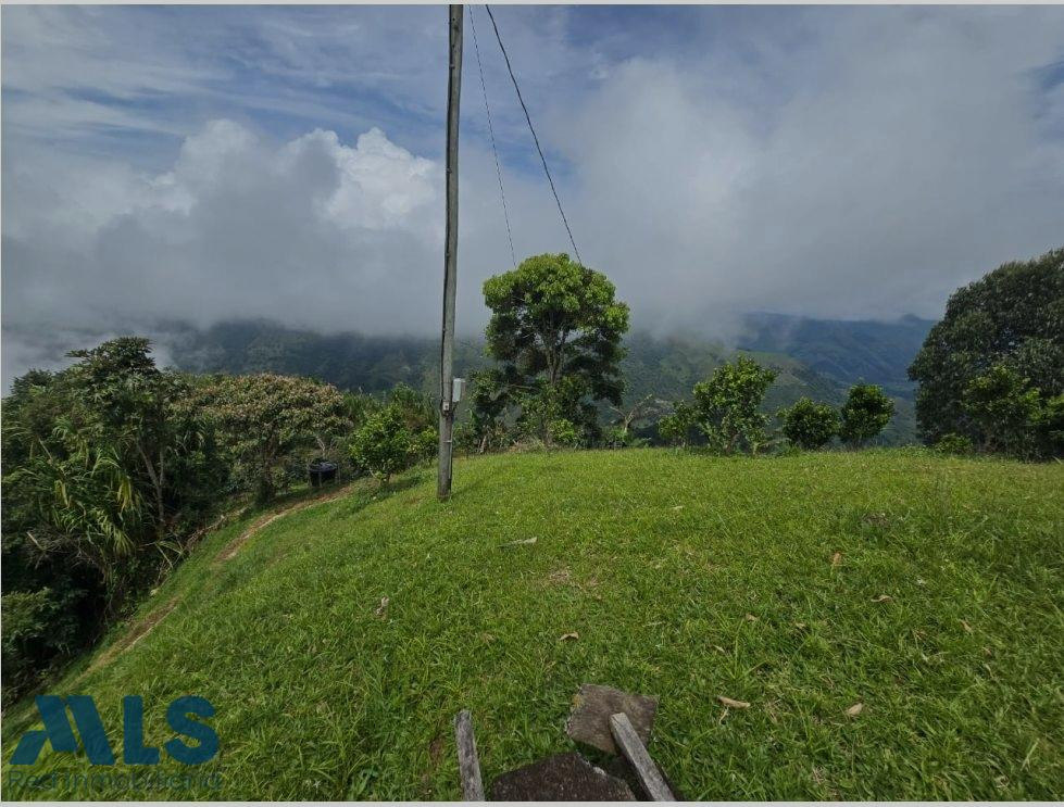 Venta de Lote en Titiribi titiribi - la albania