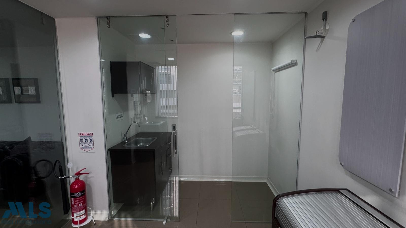 Consultorio en venta en Poblado, sector Milla de Oro medellin - milla de oro