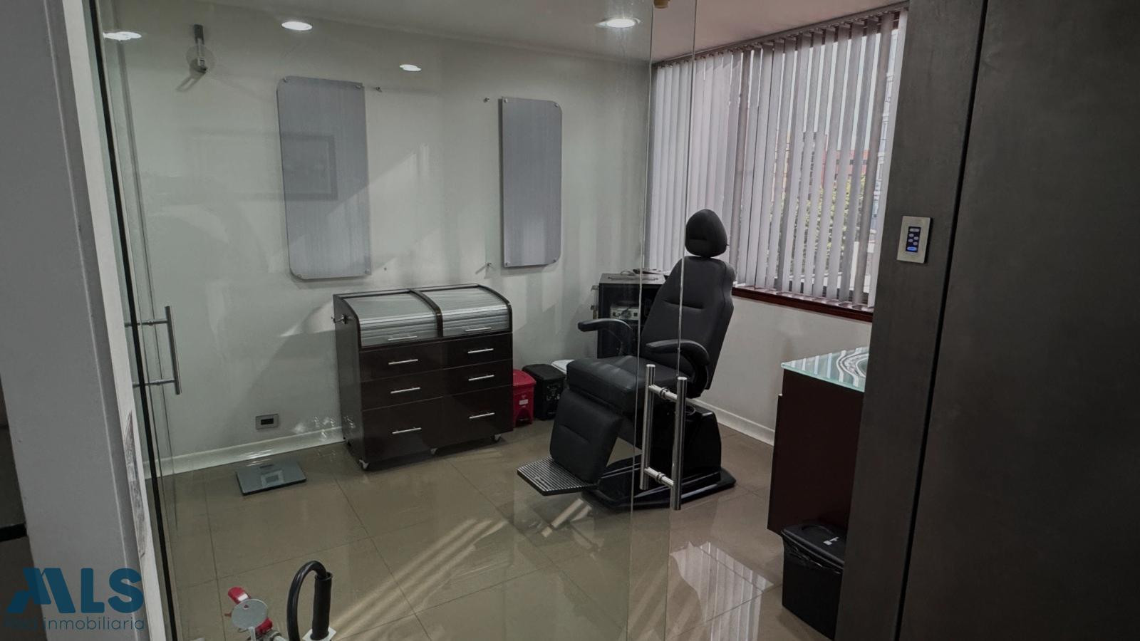 Consultorio en venta en Poblado, sector Milla de Oro medellin - milla de oro