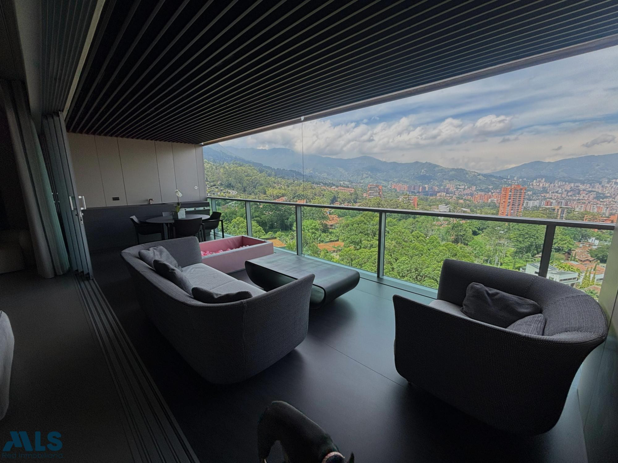 duville medellin - los balsos no 2