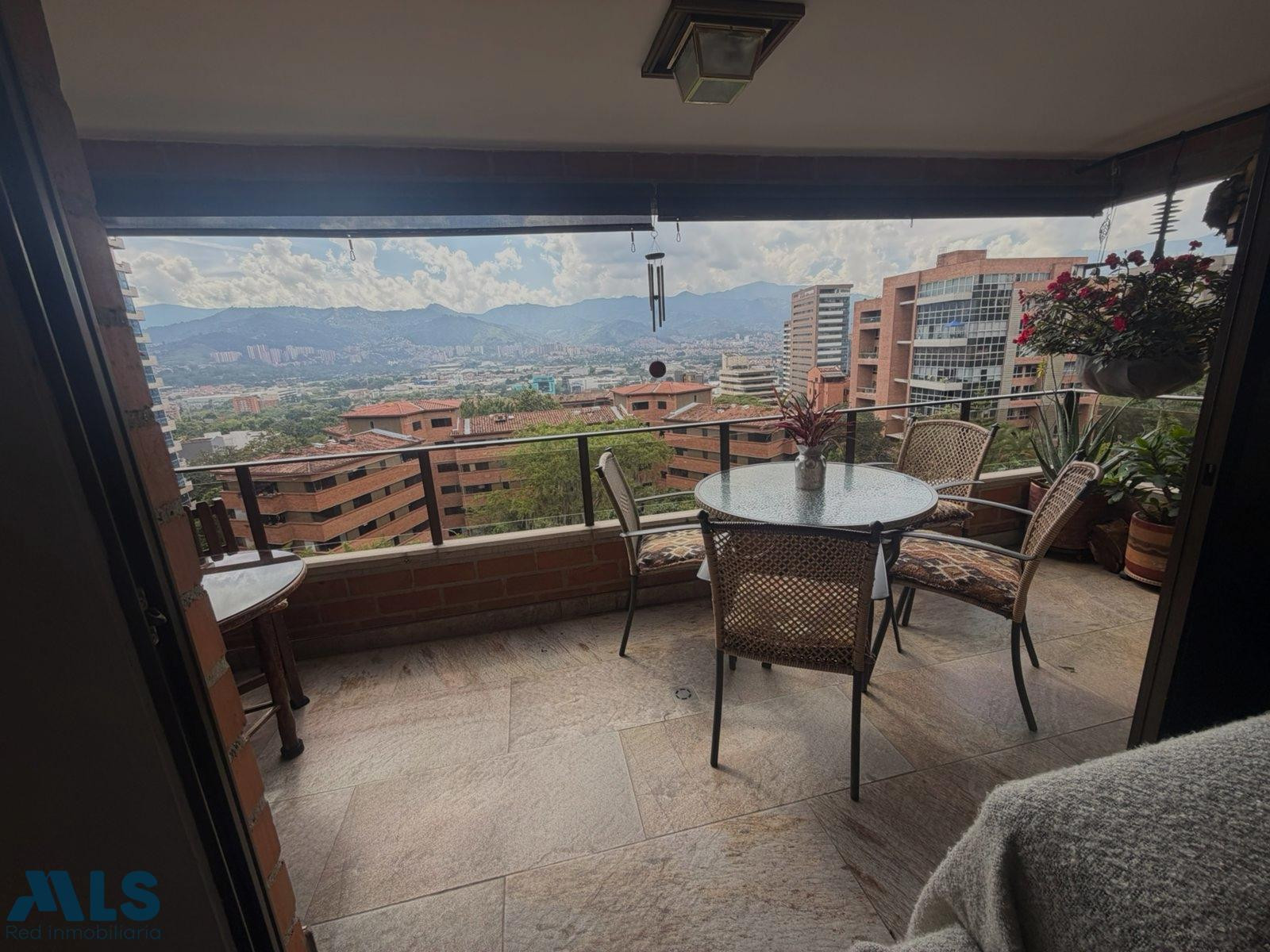 VENDO APTO POBLADO - CASTROPOL - ÁREA GRANDE medellin - castropol