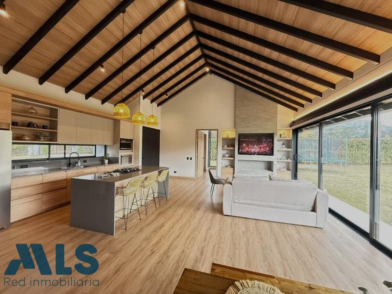 Casa Lote en venta ubicada en La Ceja sector San Nicolas la-ceja - v san nicolas