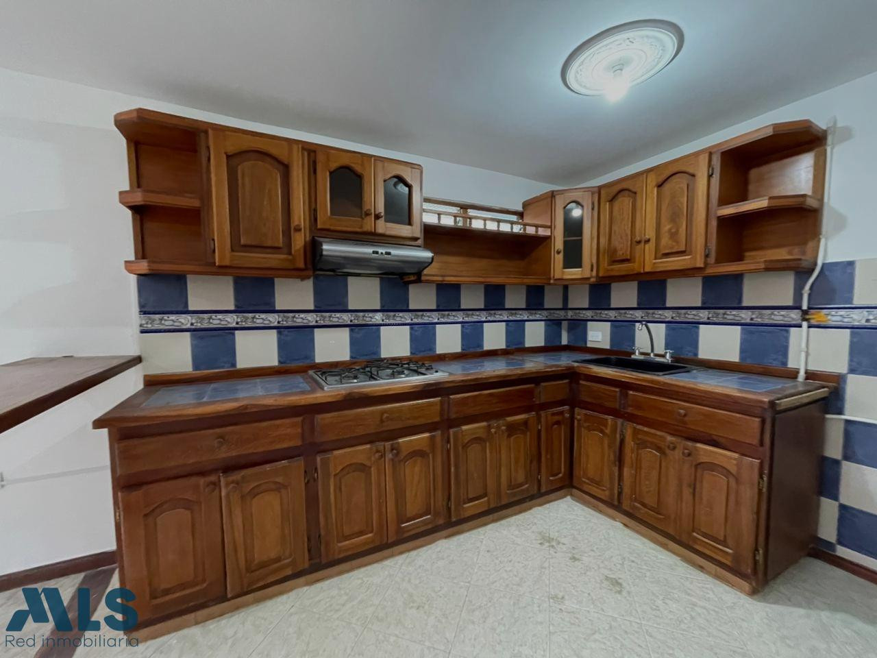 SE VENDE CASA UNIFAMILIAR, LA CEJA la-ceja - barrio la cruz