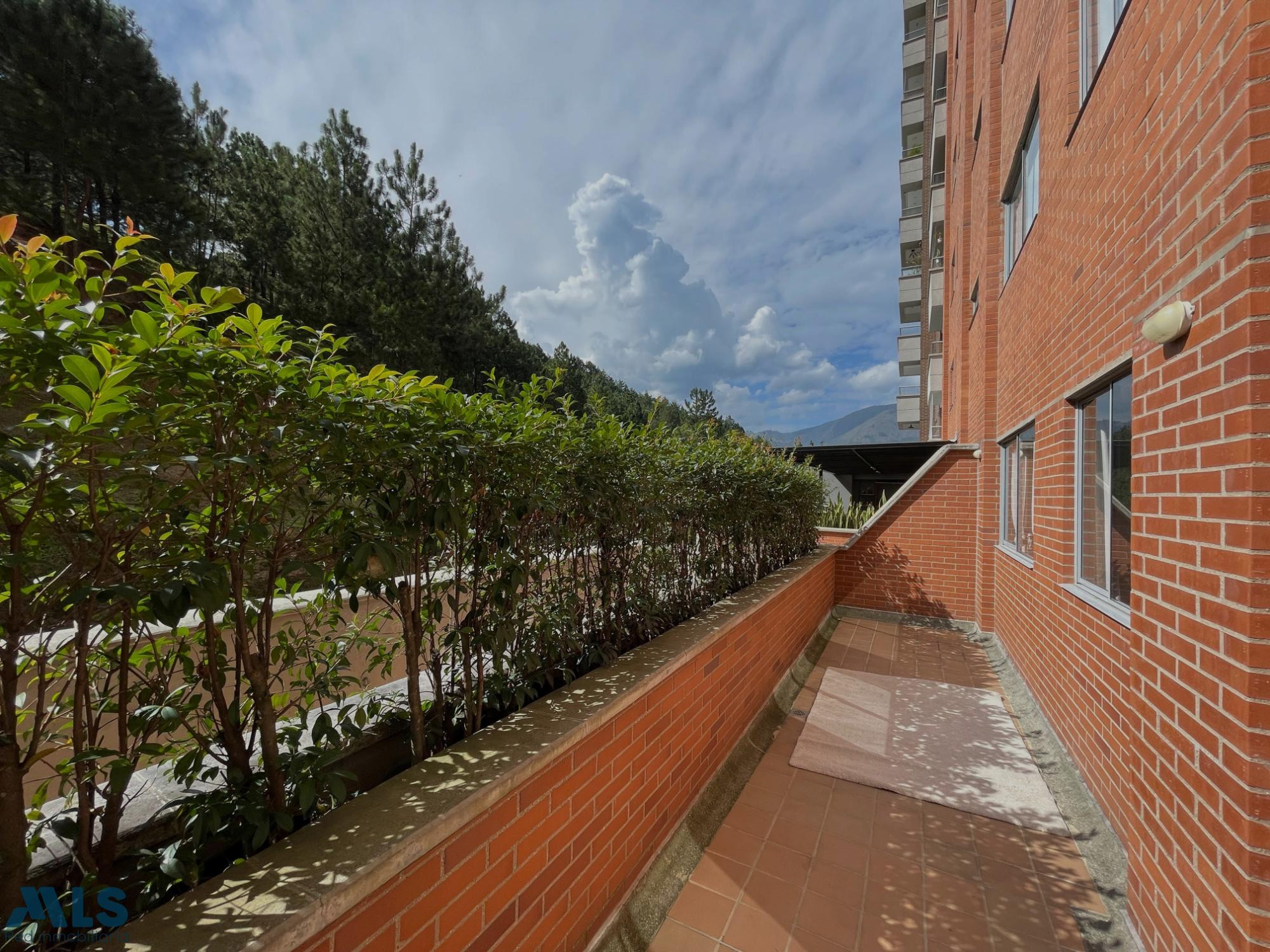 APARTAMENTO EN VENTA EN CABAÑAS SECTOR AMAZONIA bello - amazonia