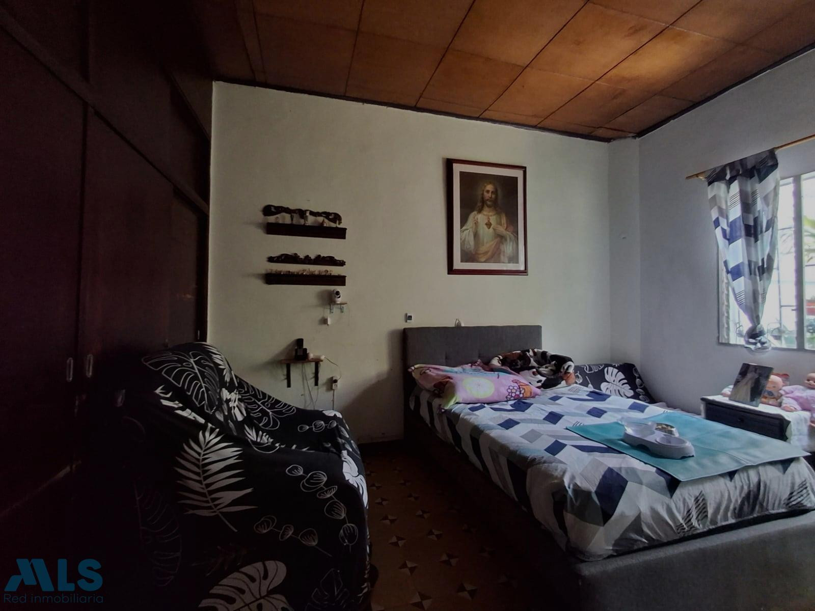 Casa Lote Belen San Bernardo Mixtura Media medellin - belen san bernardo