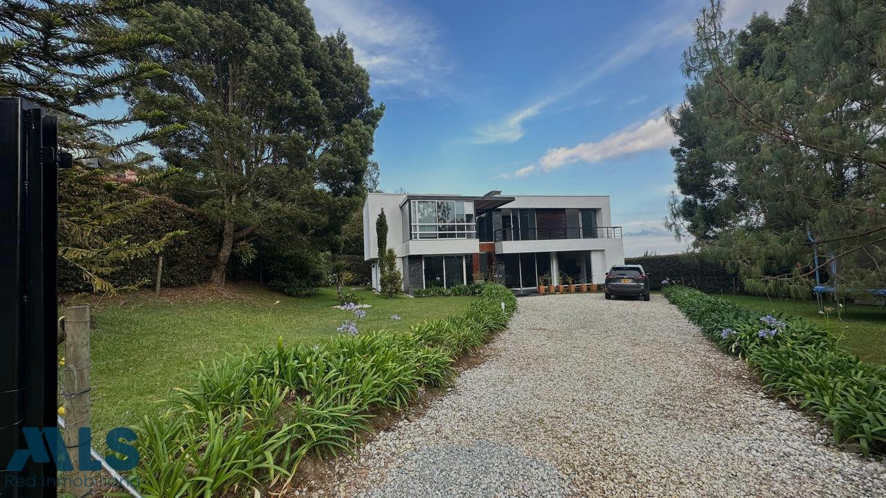 Casa en venta en Envigado Loma del Escobero envigado - loma del escobero