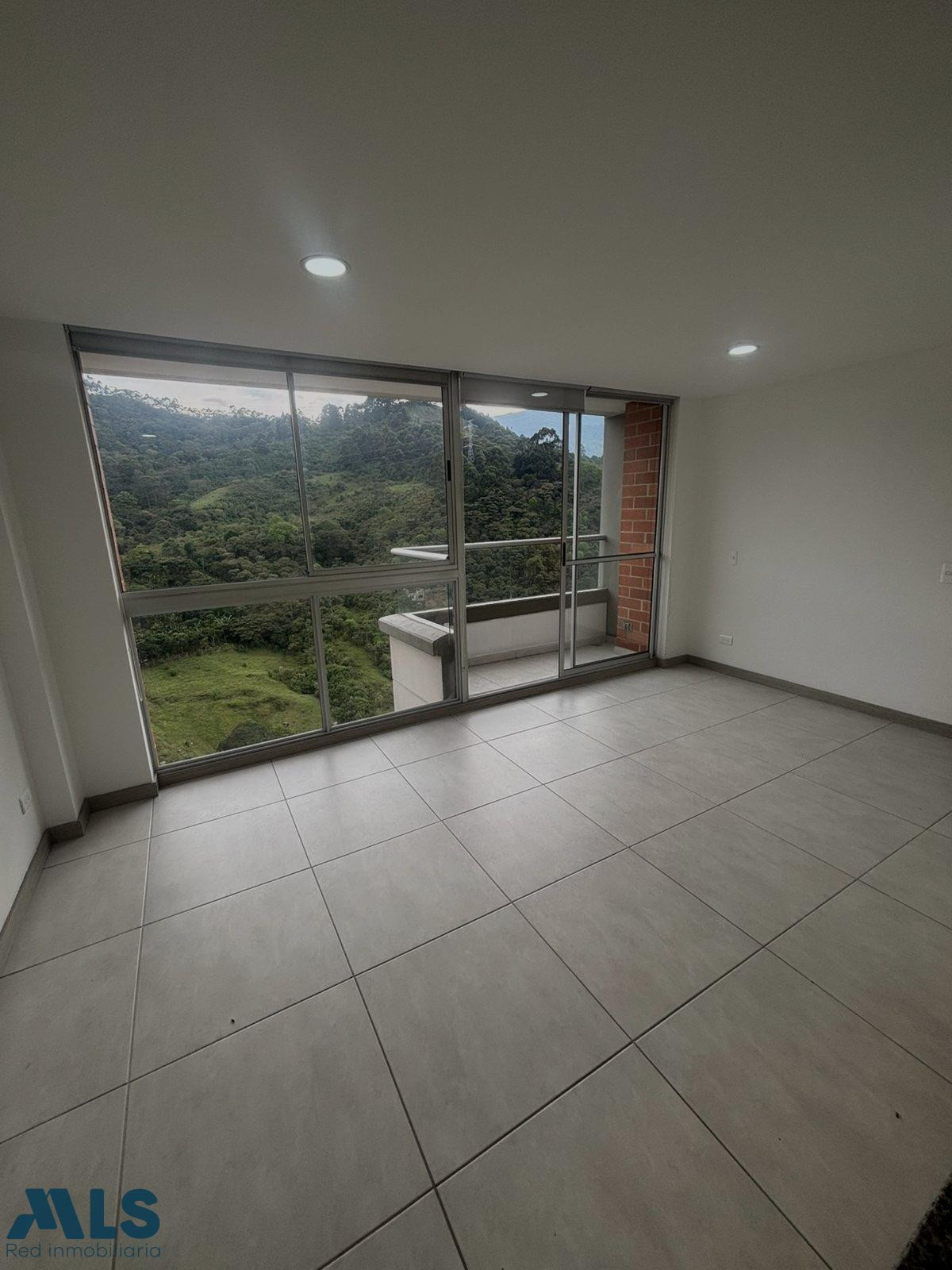 APARTAMENTO EN PRECIO DE OPORTUNIDAD sabaneta - loma de san remo