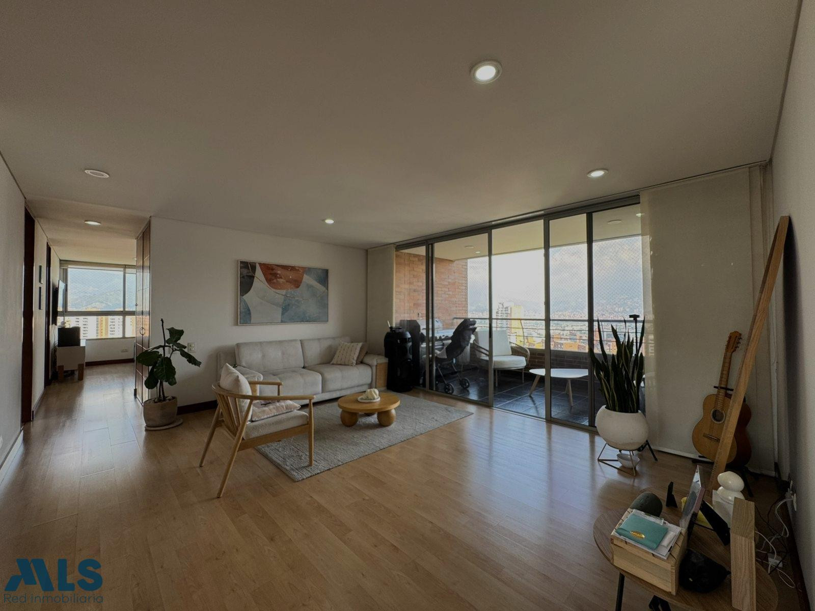 Apartamento en venta en la Loma de los Gonzalez, Poblado medellin - loma los gonzalez