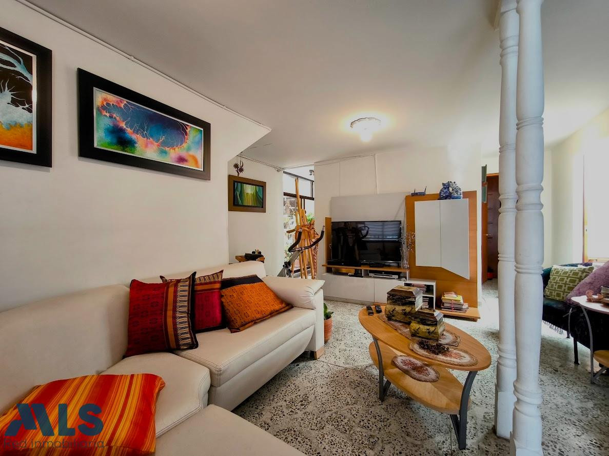 CASA EN PRIMER PISO CALASANZ PARTE BAJA medellin - calasanz