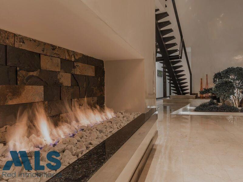 Casa en venta ubicada en El Poblado sector La Calera medellin - la calera