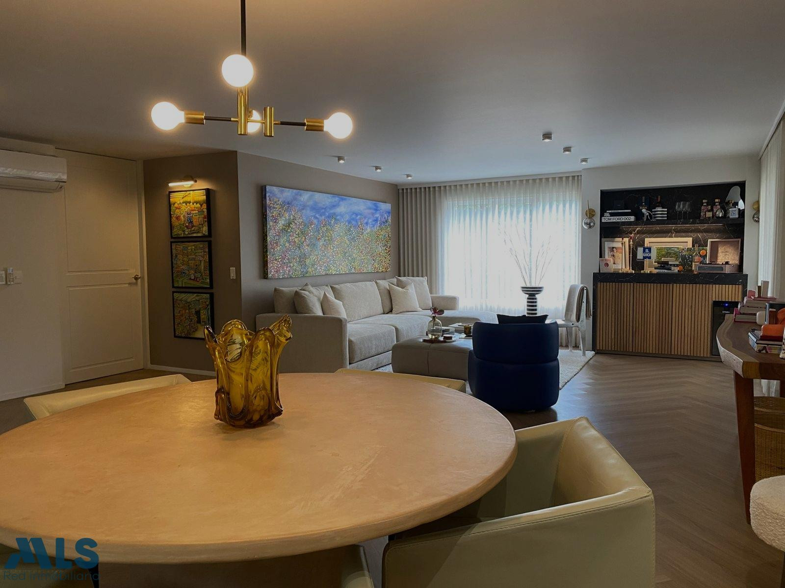 Hermoso apartamento remodelado en Laureles medellin - laureles