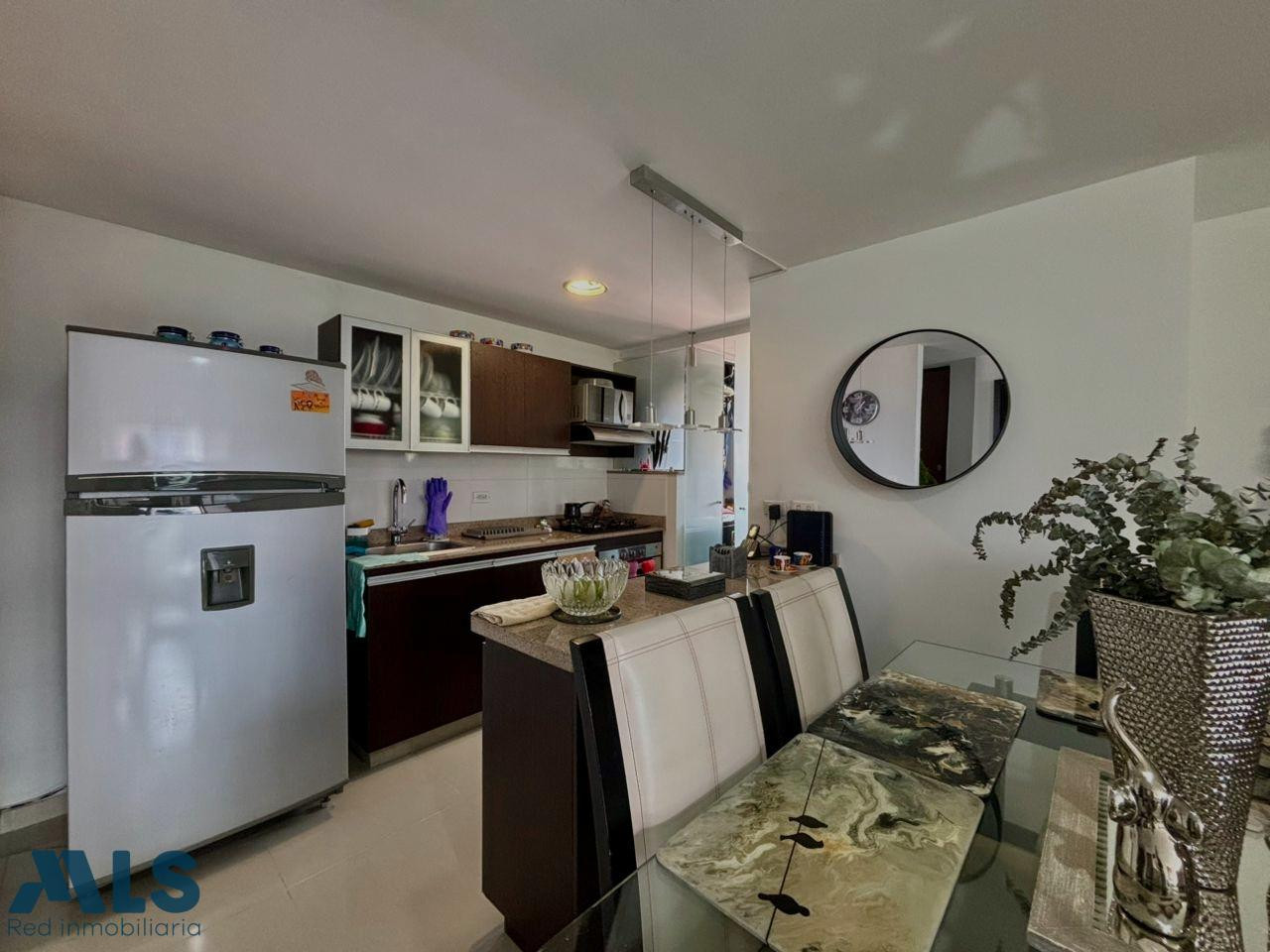 Apartamento en venta, con vista garantizada medellin - castropol