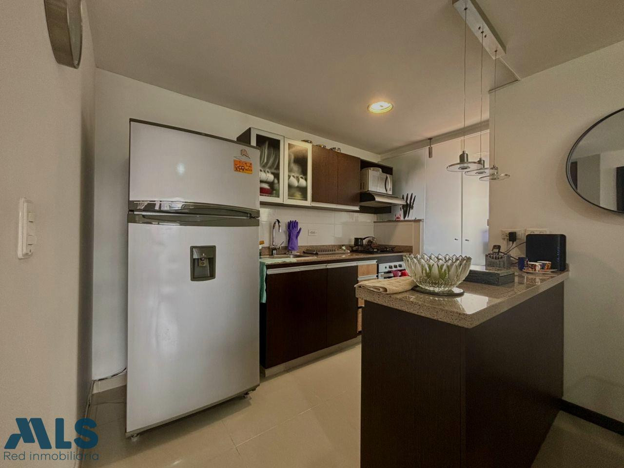Apartamento en venta, con vista garantizada medellin - castropol