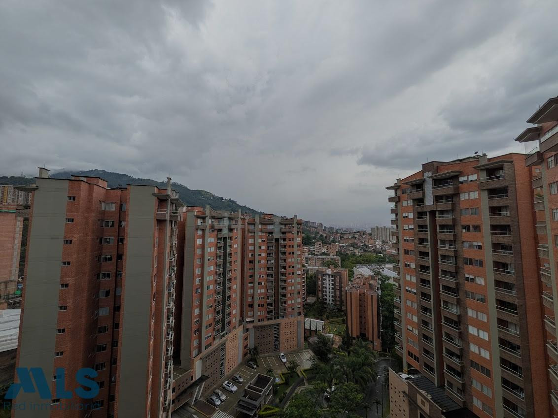 APARTAMENTO FAMILIAR Y COMERCIAL EN CAMINO VERDE envigado - camino verde