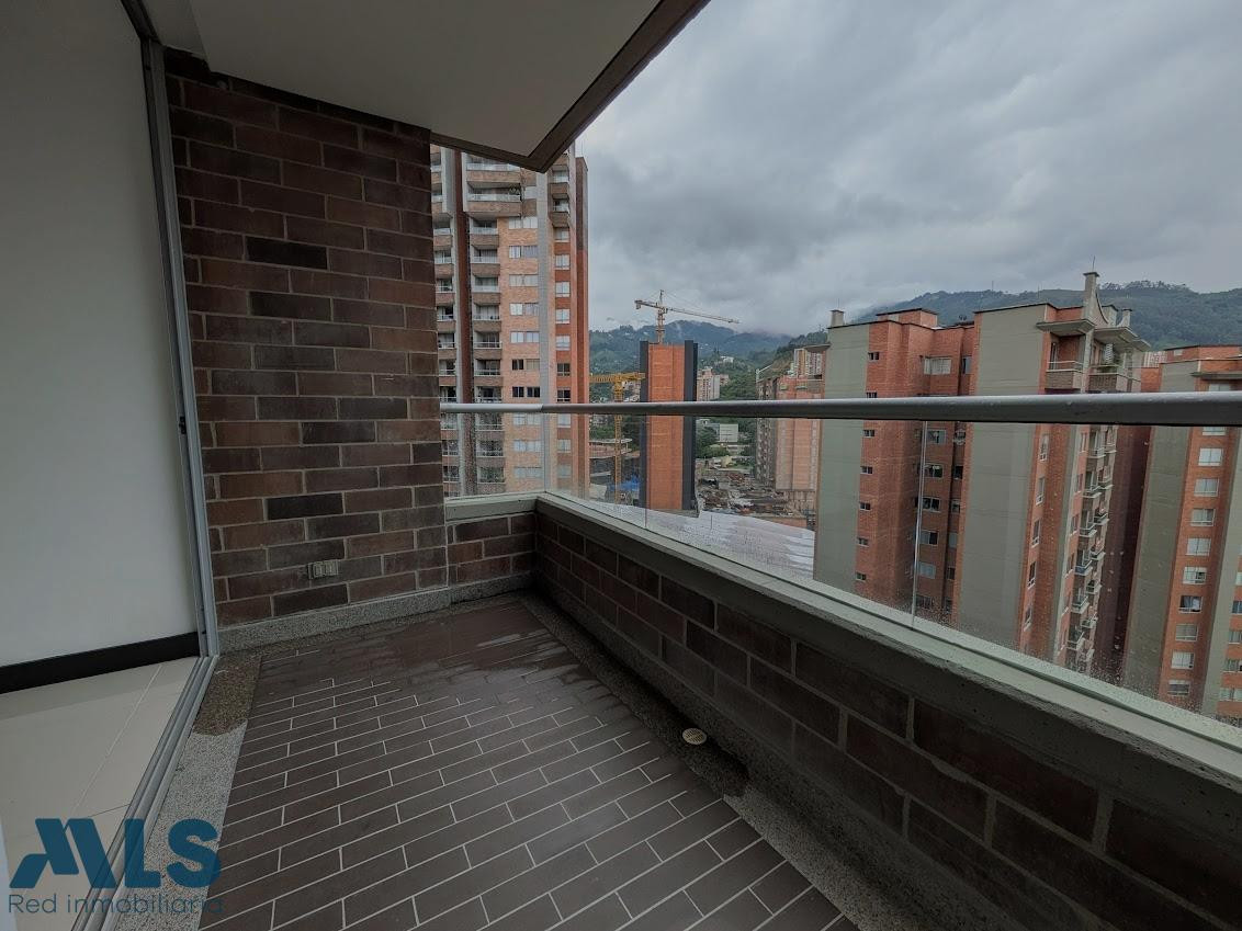 APARTAMENTO FAMILIAR Y COMERCIAL EN CAMINO VERDE envigado - camino verde