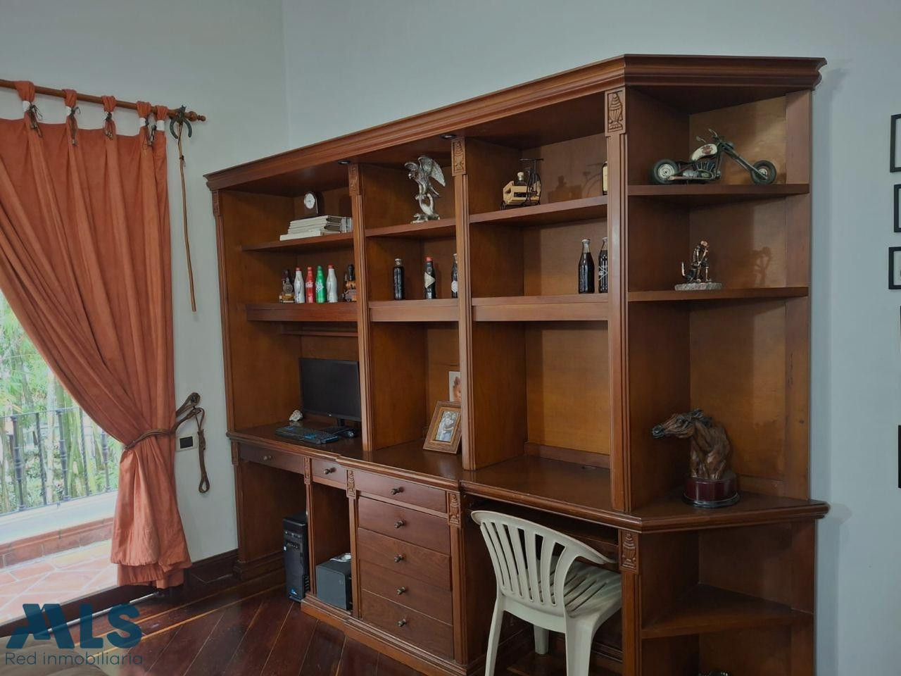 Conaltura inmobiliaria te presenta esta espectacular casa de lujo envigado - alto del escobero envigado