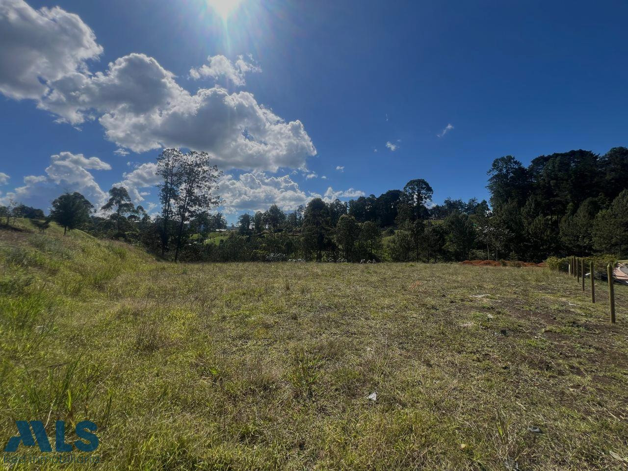 Exclusiva parcelación el-retiro - corredor don diego