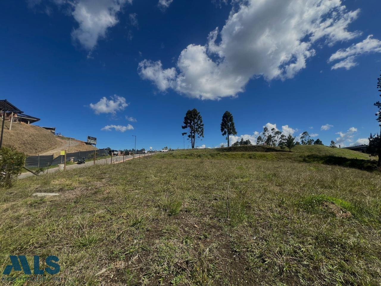 Exclusiva parcelación el-retiro - corredor don diego