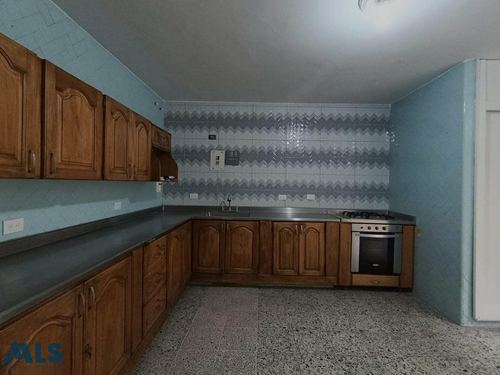 Casa en venta en La América, sector El Danubio medellin - la america