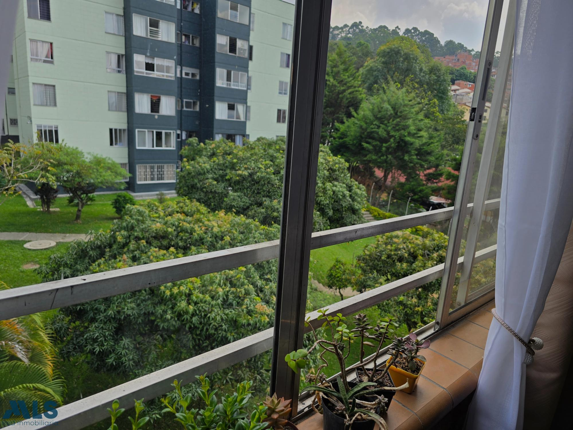¡Se vende cómodo apartamento en el sector Cataluña! medellin - cataluna