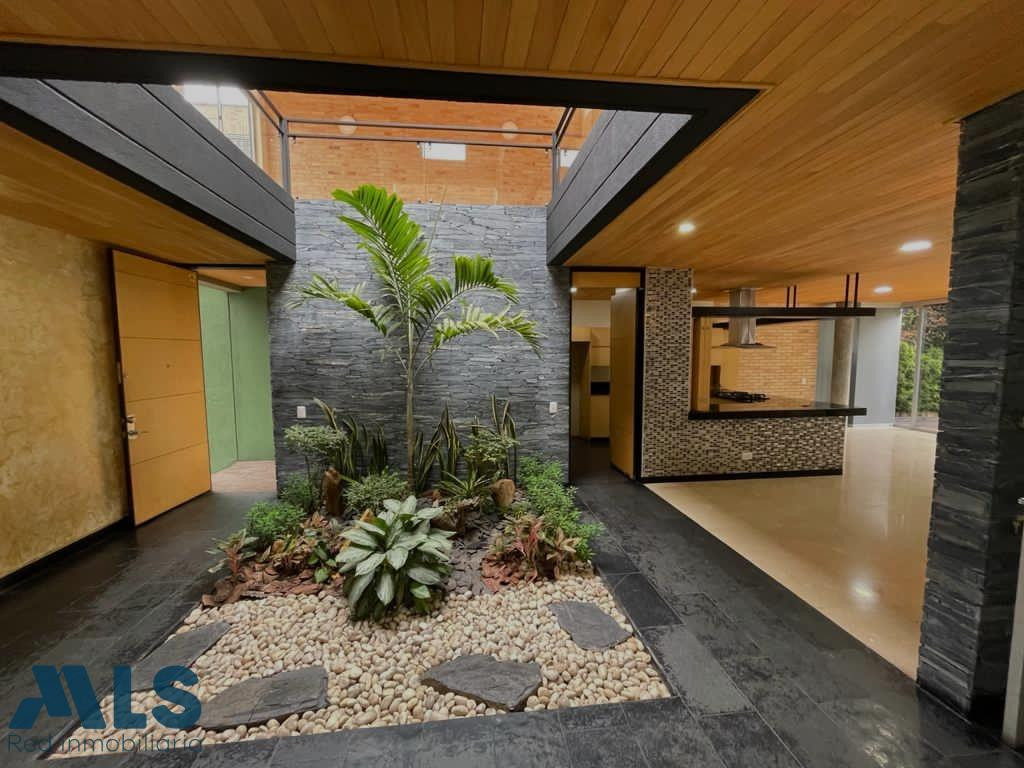 VENTA DE CASA EN ENVIGADO, SECTOR LOMA DEL ATRAVESADO envigado - loma el atravesado