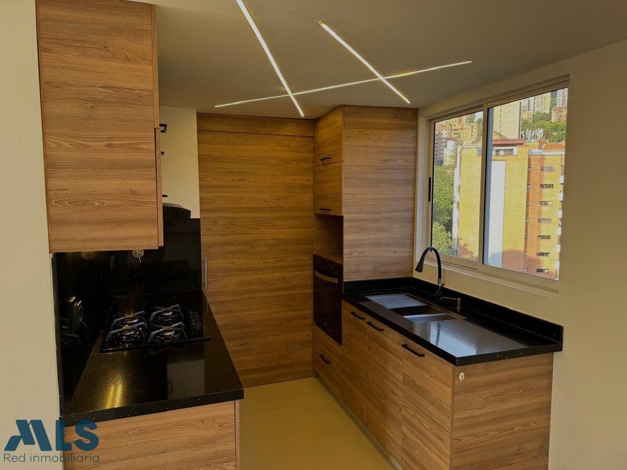 Hermoso apartamento, ubicado en un lugar privilegiado a minutos de provenza medellin - la florida