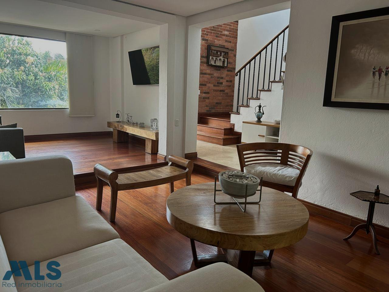 Acogedora y confortables espacios. medellin - altos del poblado